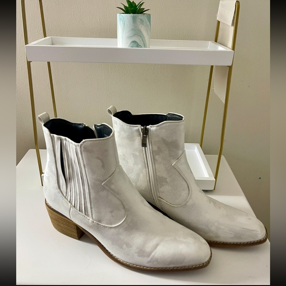 Stylish White Ankle Boots